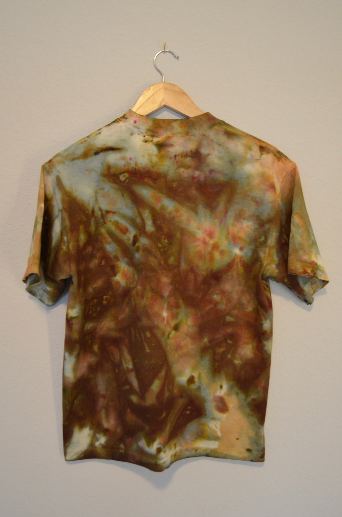 SIZE SMALL