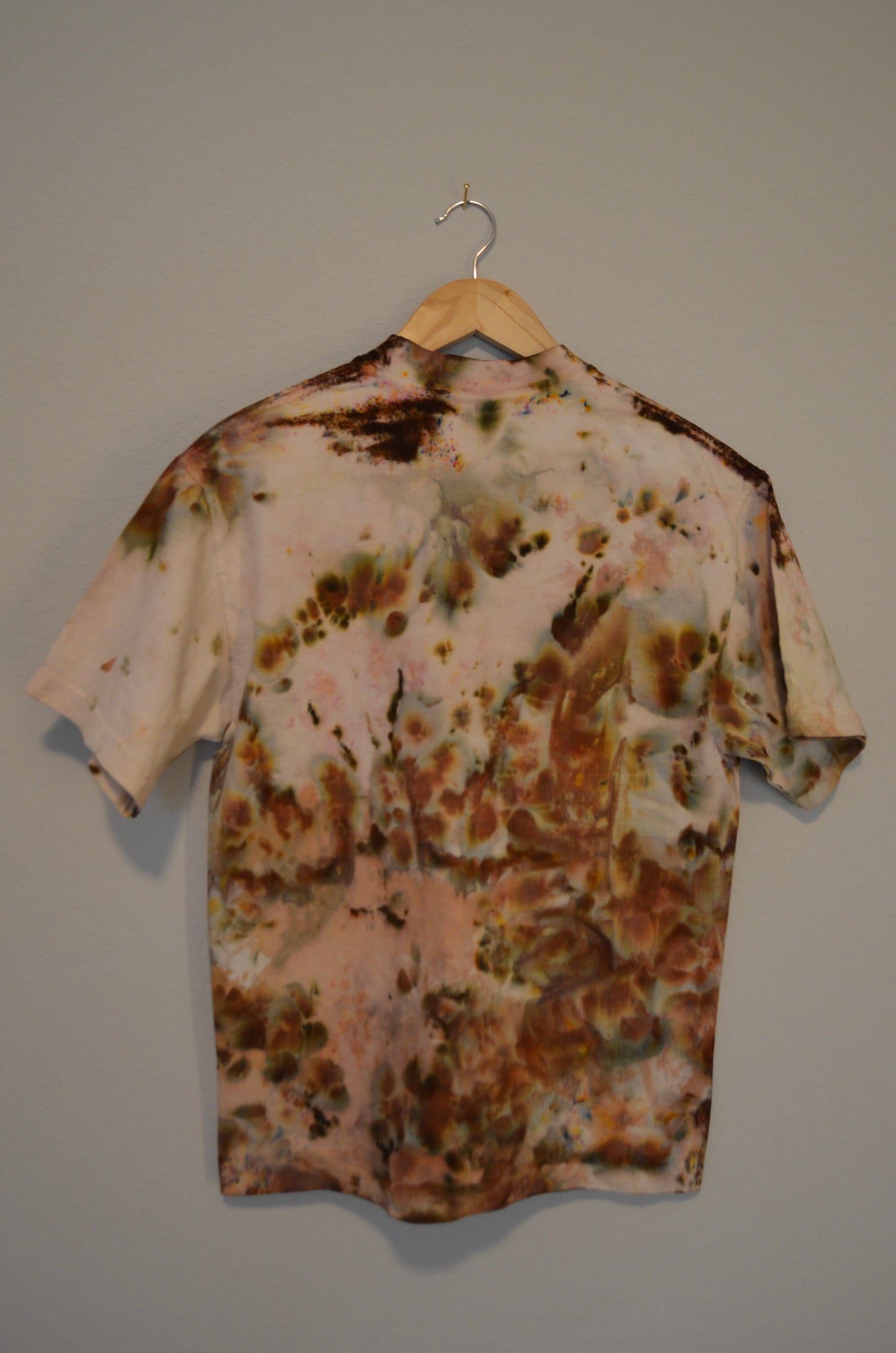 SIZE SMALL