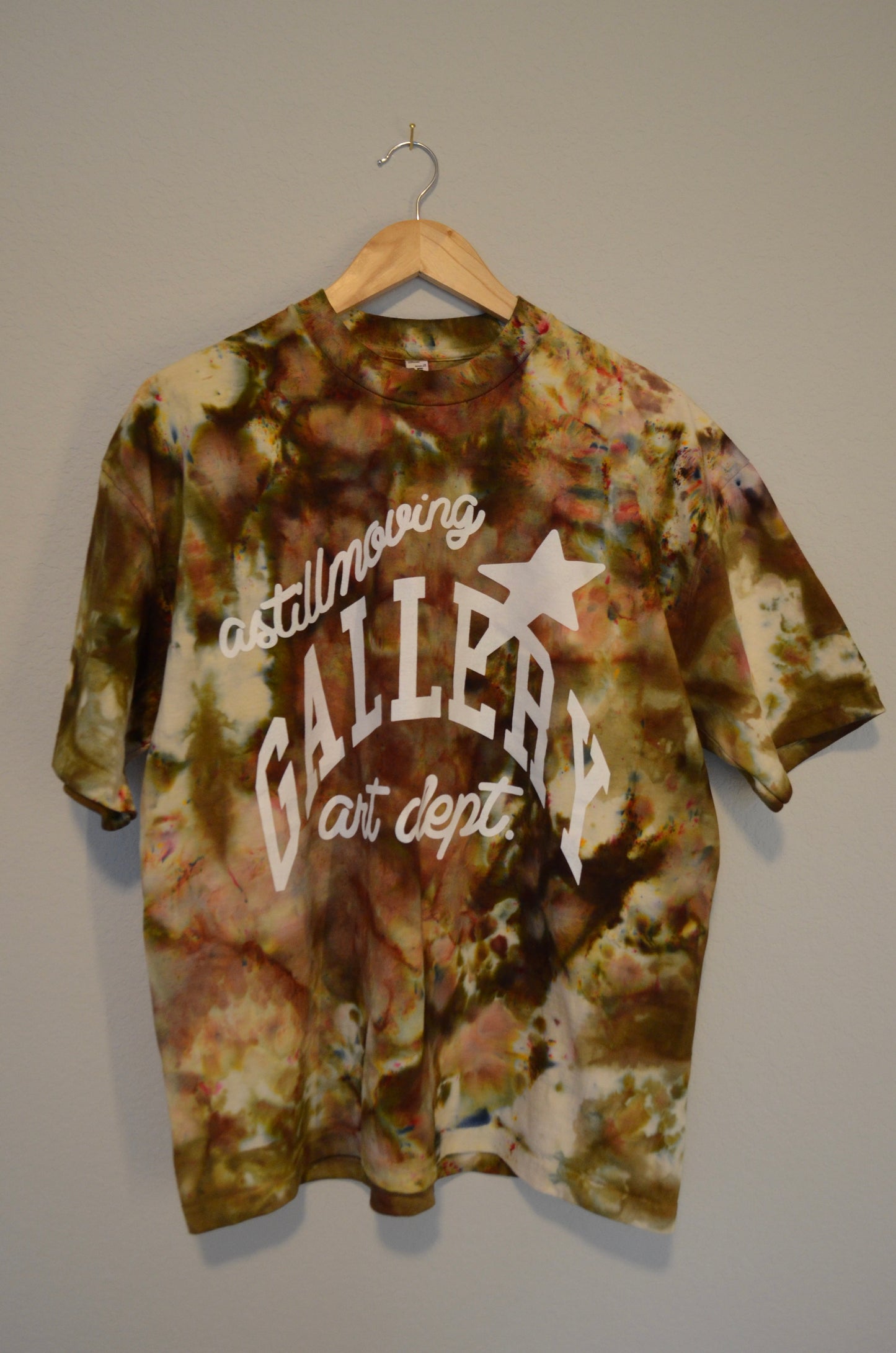 SIZE LARGE