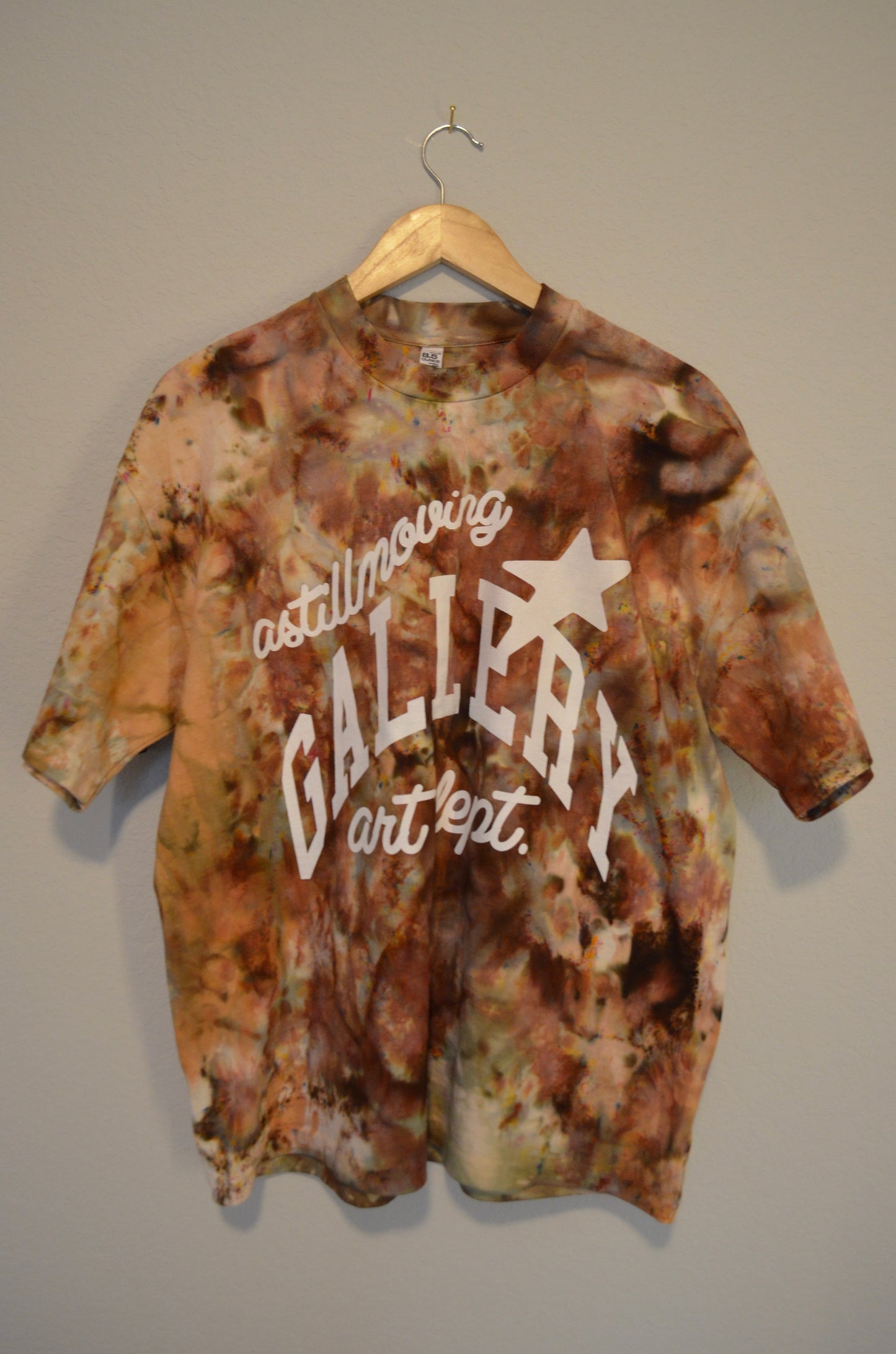 SIZE LARGE