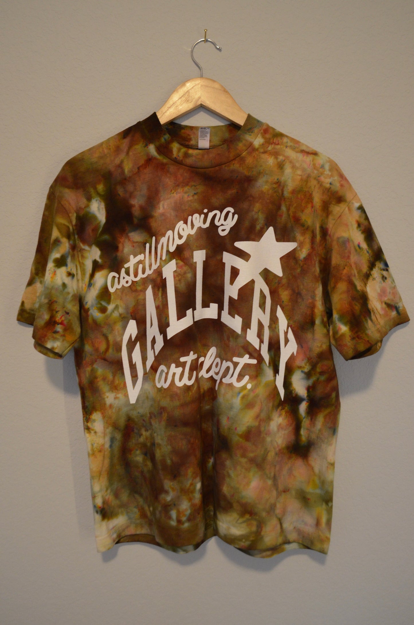 SIZE MEDIUM